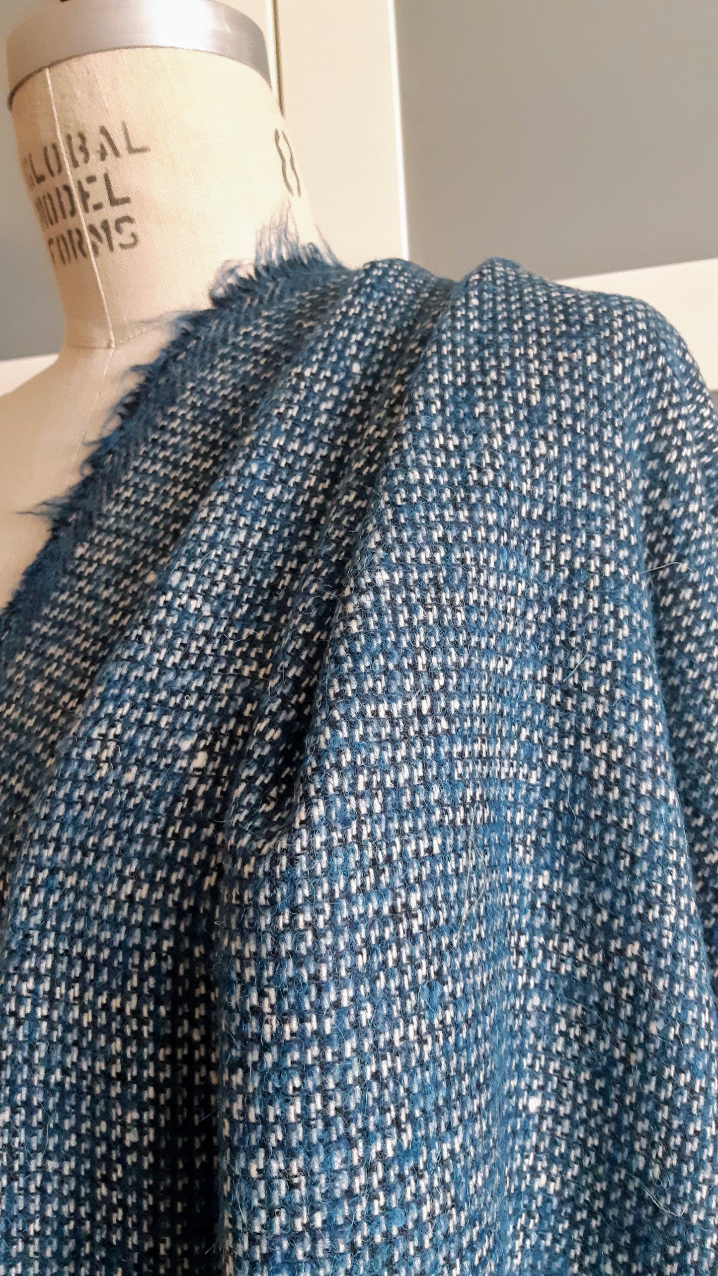 ROLLS END V.Wool/Mohair Coating 3.15m/ 3.45yards